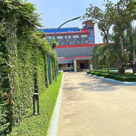 Cculb Resort & Convention Hall Gazipur Extérieur photo