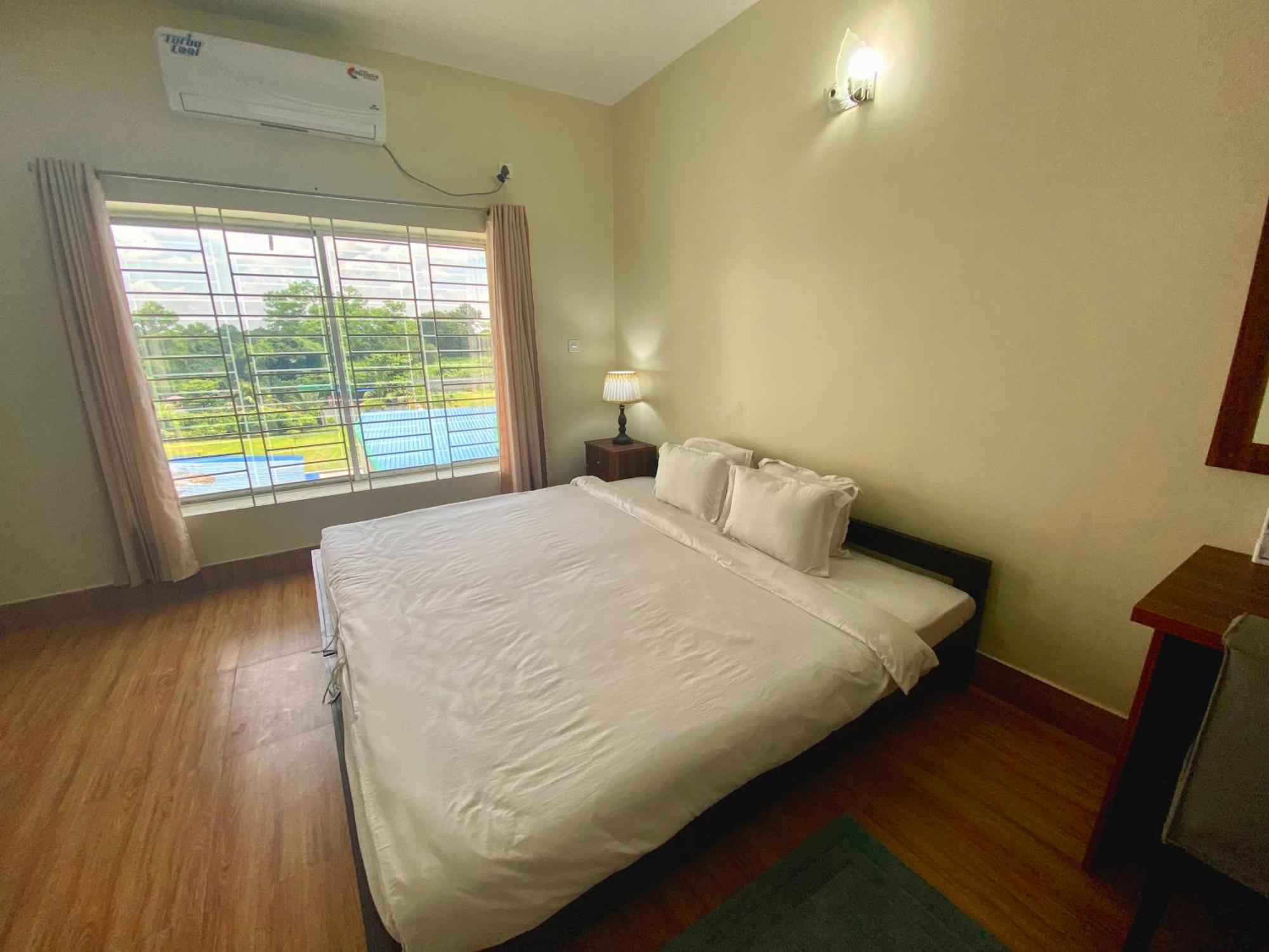Cculb Resort & Convention Hall Gazipur Extérieur photo