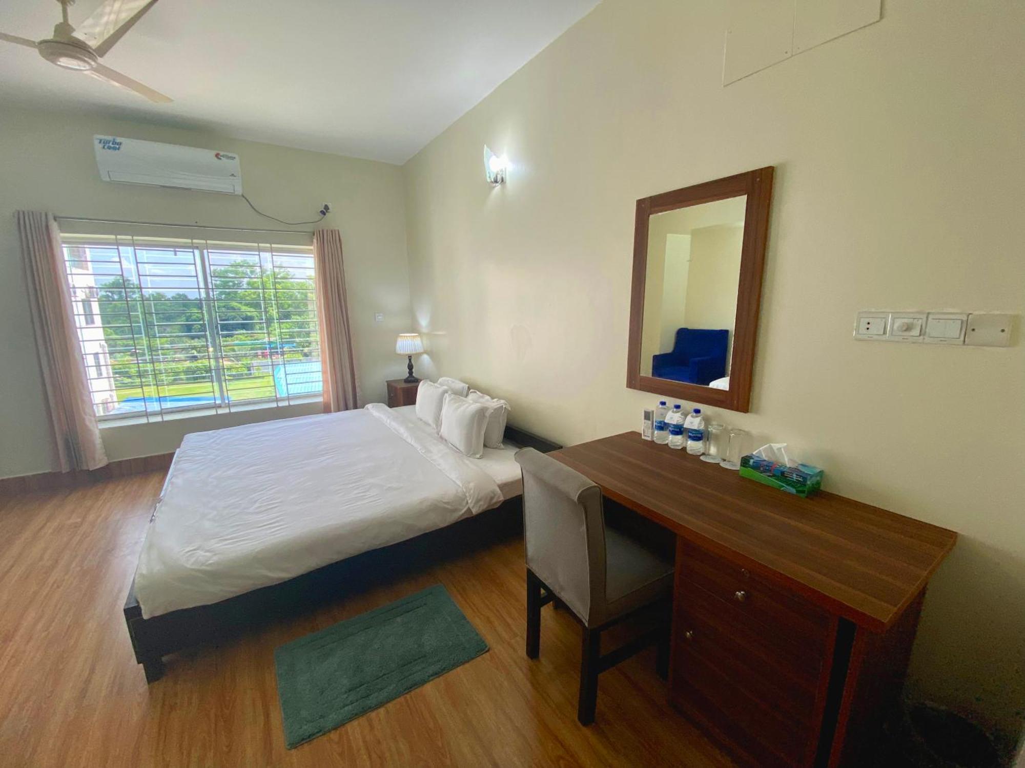 Cculb Resort & Convention Hall Gazipur Extérieur photo